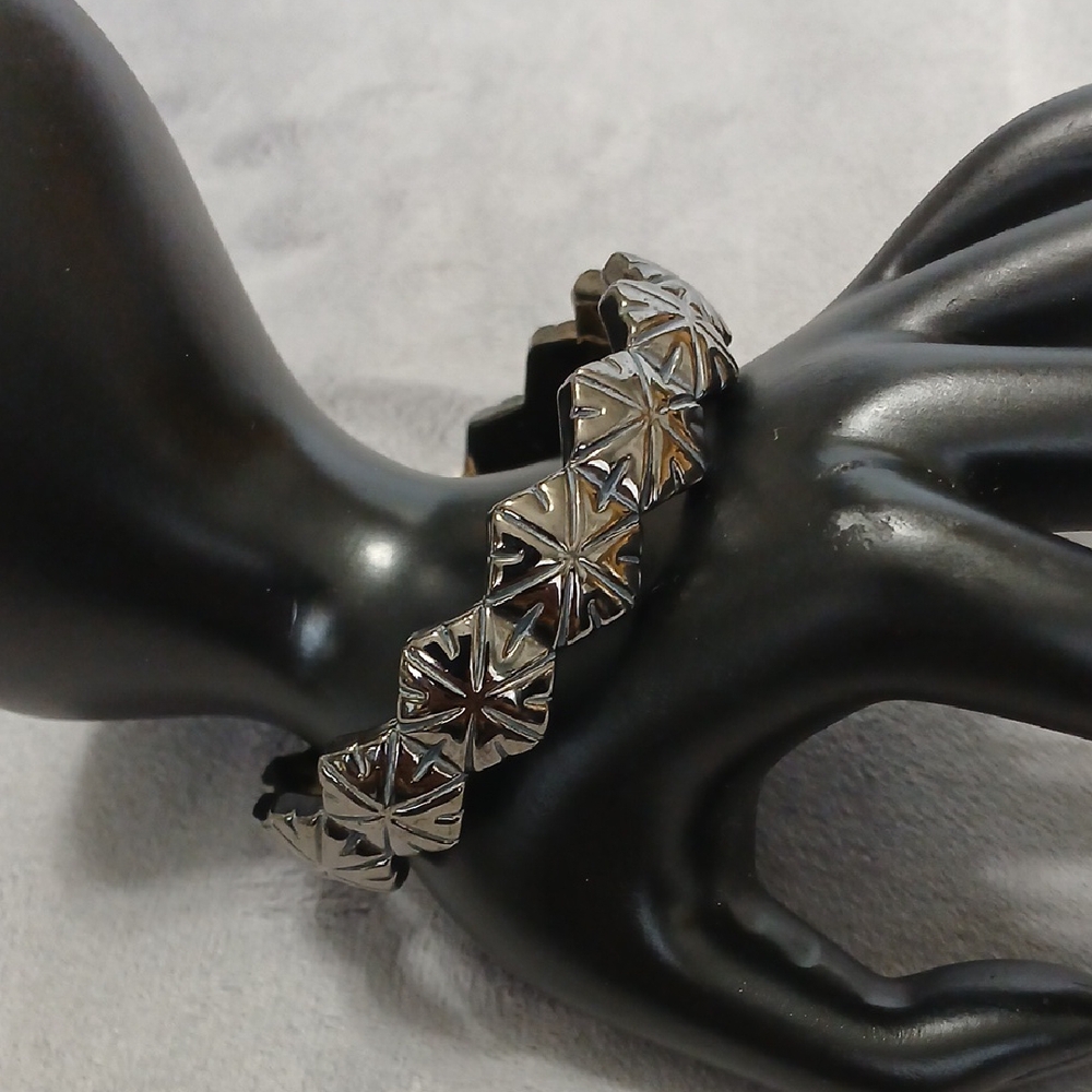Giles & Brother Gunmetal-Tone Bangel Bracelet NWT